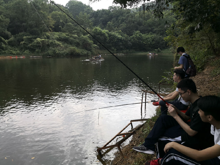 深圳城市学院高考复读学校