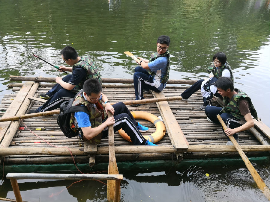 深圳城市学院高考复读学校